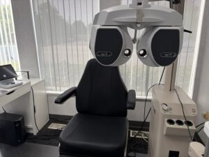 Digital phoropter for refraction during a contact lens exam at Michigan Contact Lens in Southfield, MI
